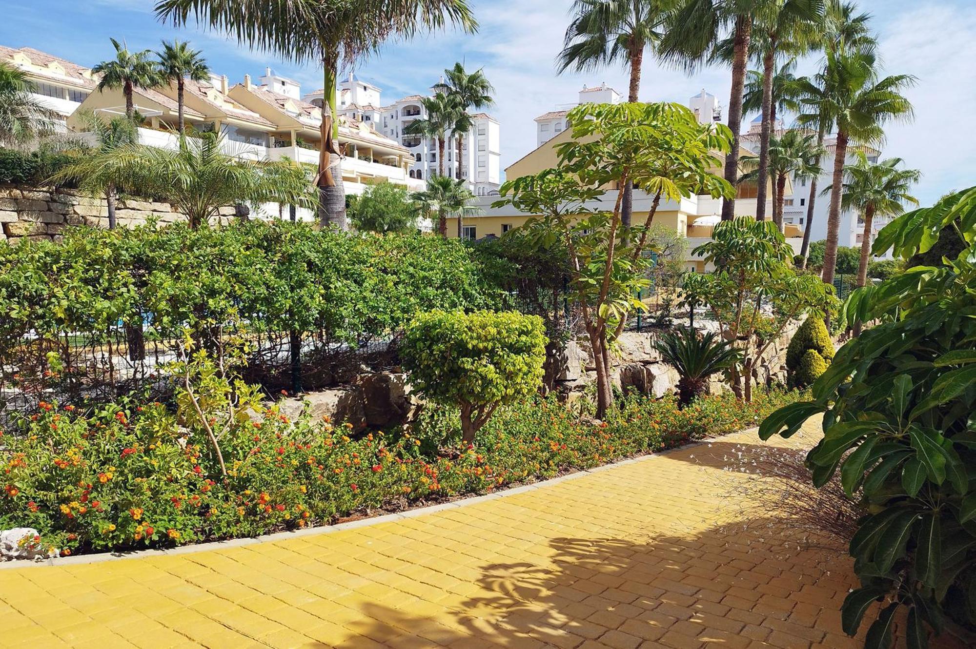 Apartamento Puertosol Estepona Exteriér fotografie
